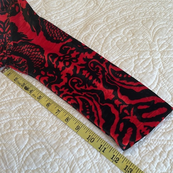 LBISSE Dress Women’s XL Velvety Stretchy Fit & Flare Red Black Boho Party - Picture 13 of 17